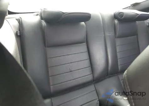 2014 Ford Mustang Gt Premium z USA, uszkodzony, nr VIN 1ZVBP8CF7E5200819